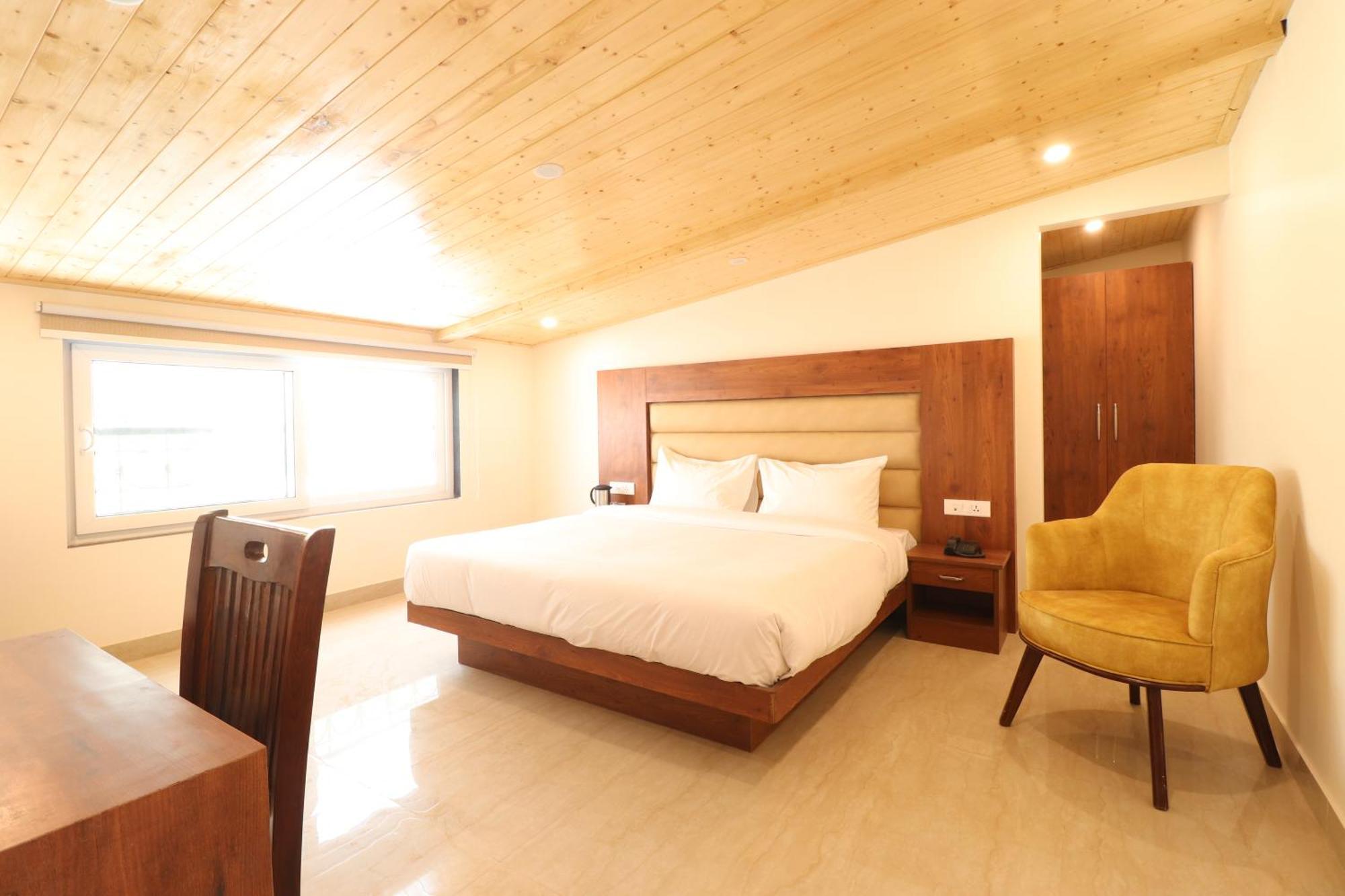 Hotel Mussoorie Heights 德拉敦 外观 照片